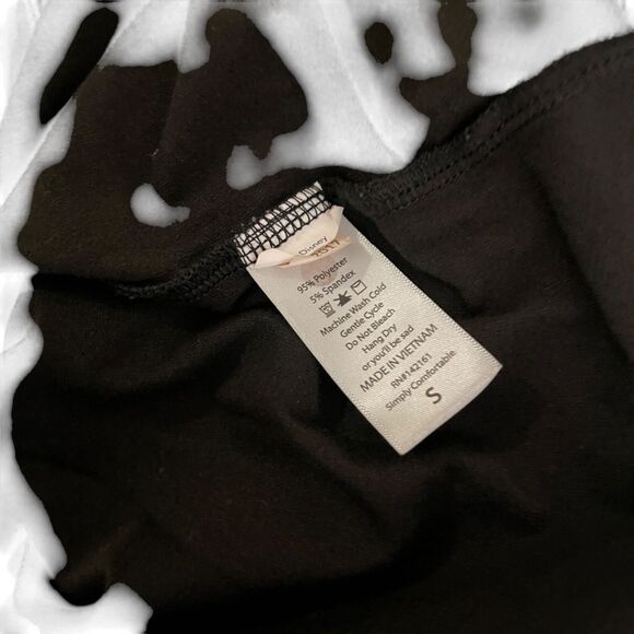 Disney LuLaRoe Shirt Women's Small Minnie Mouse Black Short Sleeve Top - Picture 7 of 9